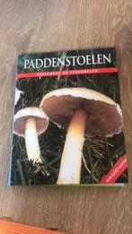 Paddenstoelen, Ophalen, Gelezen, Natuur algemeen