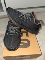 Adidas Yeezy boost 350 zwart maat 38 2/3, Kleding | Dames, Schoenen, Zwart, Ophalen of Verzenden, Sneakers of Gympen, Gedragen