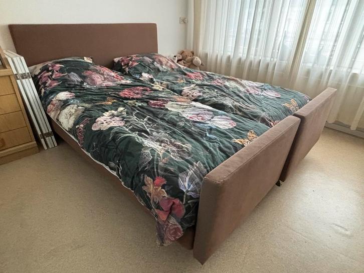 Tweepersoons Boxspring - Extra Lang, Huis en Inrichting, Slaapkamer | Bedden, Zo goed als nieuw, Tweepersoons, 160 cm, 210 cm