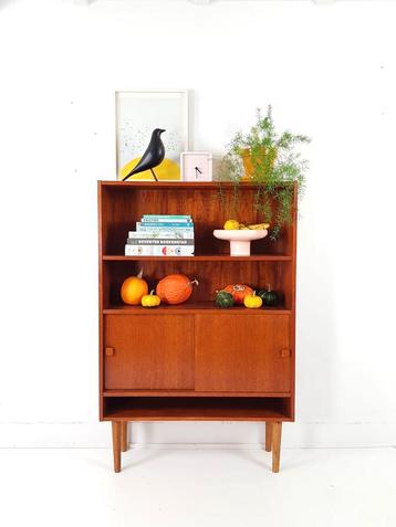Vintage deens teak houten schuifdeurkastje | boeken | keuken beschikbaar voor biedingen