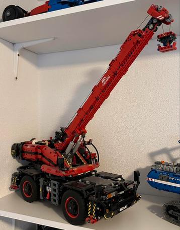 Lego Technic 42082 - Rough Terrain Crane beschikbaar voor biedingen