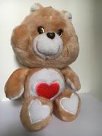 Troetelbeer Care bear bruin met rood hart 32 cm, Verzenden, Zo goed als nieuw, Stoffen beer, Overige merken