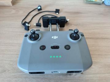DJI 2 en 3 series controller (RC231) beschikbaar voor biedingen