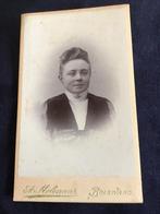 CDV, Vrouw, A. Molenaar, Bolsward, Carte de Visite, Verzamelen, Foto's en Prenten, Ophalen of Verzenden, Voor 1940, Gebruikt, Foto