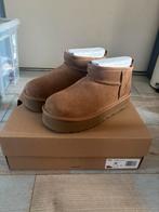 UGG Mini Platform Cognac, Kleding | Dames, Schoenen, UGG, Bruin, Lage of Enkellaarzen, Nieuw