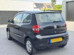 Volkswagen Fox 1.2 Trendline | Stuurbekrachtiging | Radio, Voorwielaandrijving, Stof, Zwart, 969 kg