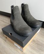 UGGS maat 44, UGG, Overige kleuren, Boots, Nieuw