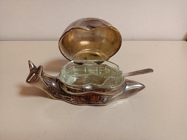 Slak voor kaviaar/boter incl. mesje en glazen schaaltje, Antiek en Kunst, Curiosa en Brocante, Ophalen of Verzenden