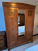 Mooie antieke kledingkast, Ophalen