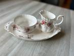 ROYAL ALBERT LAVENDER ROSE SUIKERPOT MELKKAN EN ONDERBORD, Huis en Inrichting, Ophalen, Gebruikt, Overige typen, Overige stijlen