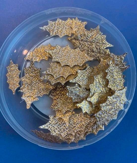 Gold Holly Leaves hulstblaadjes Stampin Up NIEUW, Hobby en Vrije tijd, Kaarten | Zelf maken, Nieuw, Overige typen, Overige thema's