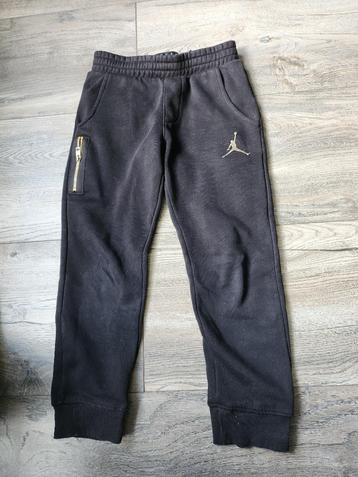 Jordan joggingbroek beschikbaar voor biedingen