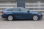 Skoda Octavia Combi 1.4 TSI 204pk iV PHEV Business Edition P, 12 maanden, Stof, Gebruikt, Blauw