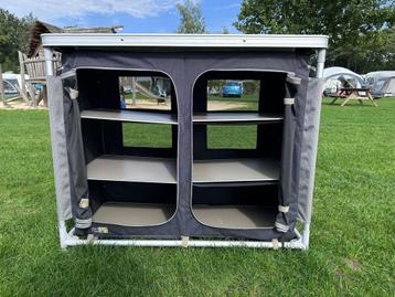 Campart Travel - Campingkast Madrid beschikbaar voor biedingen