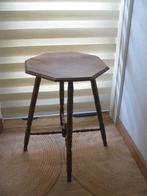 Octogonaal * bijzet tafel * knop * gedraaide details *, Ophalen