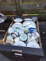 doos vol met bruikbaar goed servies, Ophalen