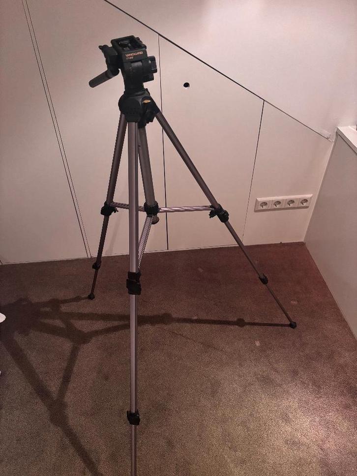Statief Vanguard VT-840, Audio, Tv en Foto, Fotografie | Statieven en Balhoofden, Zo goed als nieuw, Driepoot, 150 tot 175 cm