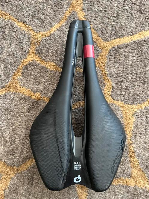 Prologo Dimension AGX PAS Tirox – Zadel – Zwart – Topstaat, Fietsen en Brommers, Fietsaccessoires | Overige Fietsaccessoires, Zo goed als nieuw