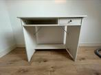 Gratis: Wit bureau (met kleine beschadiging), Ophalen, Gebruikt, Bureau
