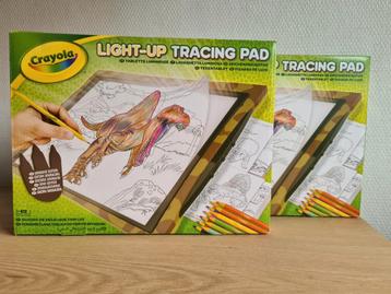 2x Light up tekenpad - dinosaurus editie (cadeautip!) beschikbaar voor biedingen