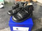Kinderschoenen maat 22 BEBERLIS , leer .ALS NIEUW, BEBERLIS, Meisje, Schoenen, Ophalen of Verzenden