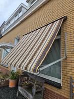 Elektrisch zonnescherm 265 breed, Tuin en Terras, Zonneschermen, Ophalen, Zo goed als nieuw, Knikarmscherm, Elektrisch