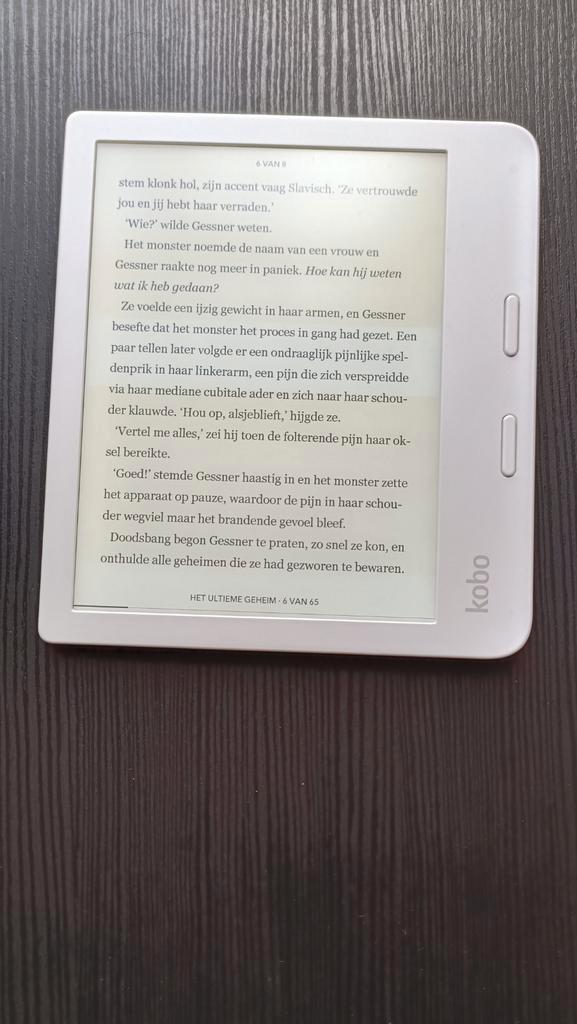Kobo Libra 2!, Computers en Software, E-readers, Gebruikt, 7 inch, 16 GB of meer, Bluetooth, Touchscreen, Waterbestendig, Wi-Fi