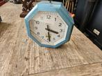Antieke klok Hoog 26 cm Breed 26 cm, Ophalen