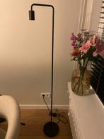 Moderne zwarte vloerlamp Frandsen, Ophalen, Zo goed als nieuw, Metaal, 150 tot 200 cm