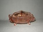 Oud rose glas, 3-vakschaaltje op pootjes, Ophalen of Verzenden