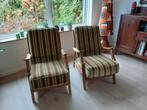 Twee vintage stoelen, Huis en Inrichting, Fauteuils, Ophalen, Hout, Gebruikt, Minder dan 75 cm