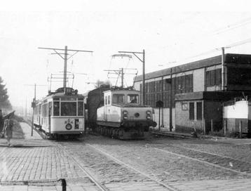 LGB schaal: HTM metalen locomotief H 51 + 2 goederen wagons  beschikbaar voor biedingen