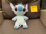 Nieuwe Disney babies Stitch knuffel 25cm van Lilo & Stitch, Verzamelen, Ophalen, Overige figuren, Nieuw, Knuffel