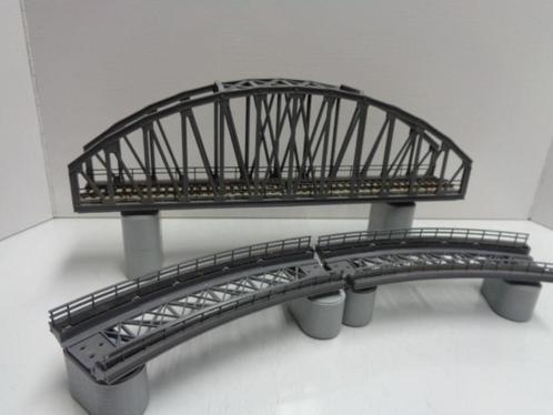 Marklin boogbrugdelen 7263+7267+7253 (H0)., Hobby en Vrije tijd, Modeltreinen | H0, Gebruikt, Brug, Tunnel of Gebouw, Wisselstroom