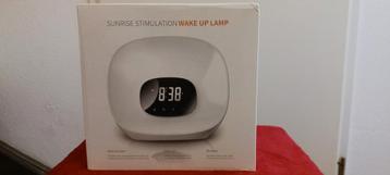 Wekker met zonlicht lamp *nieuw in doos* beschikbaar voor biedingen