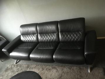 3-zitsbank zwart leer van het merk Stressless YOU Michelle beschikbaar voor biedingen