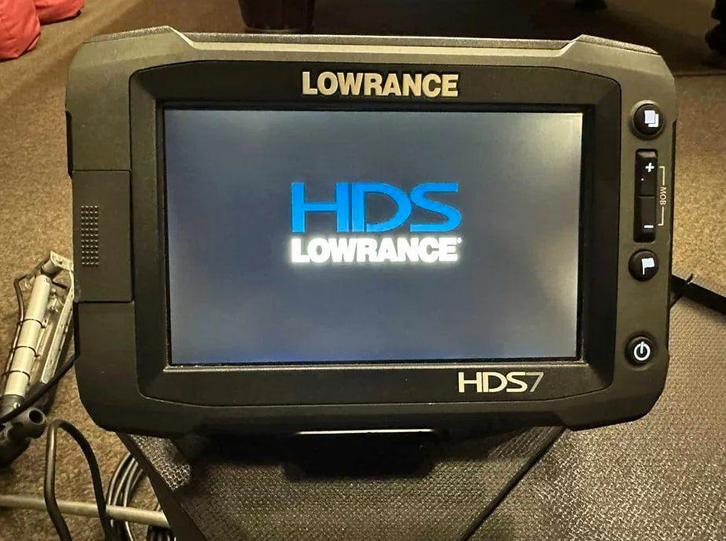 Echolot Lowrance НDS-7 Gen2 Touch, Watersport en Boten, Navigatiemiddelen en Scheepselektronica, Zo goed als nieuw, Kaartplotter of Fish Finder