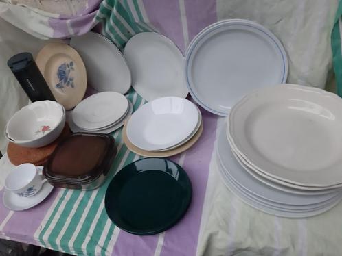 Serviesgoed, borden schalen, Ikea, White Basics, La-Beel etc, Huis en Inrichting, Keuken | Servies, Zo goed als nieuw, Bord(en)