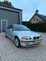 BMW 318i E46 – Nieuwe distributieketting, koppakking & meer!, Auto's, 13 km/l, Achterwielaandrijving, 74 €/maand, 4 cilinders