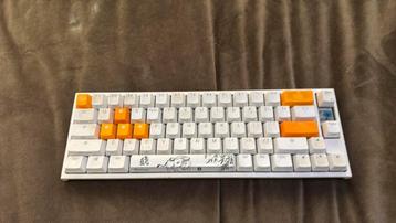 Ducky one2sf beschikbaar voor biedingen