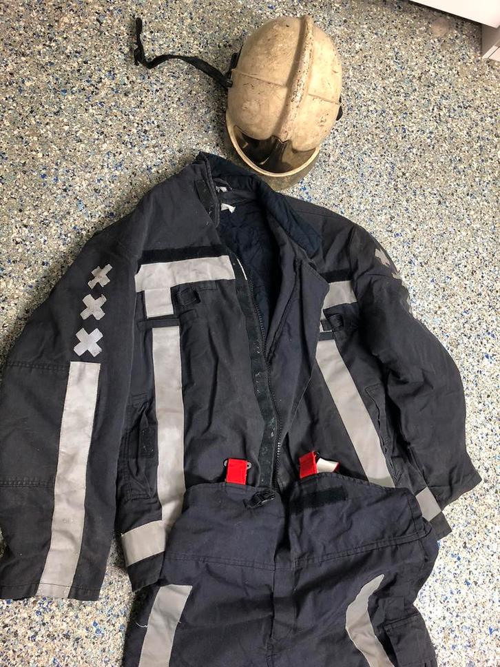 Brandweerpak type van de Mark Brandweer Amsterdam, Verzamelen, Militaria | Algemeen, Nederland, Ophalen of Verzenden