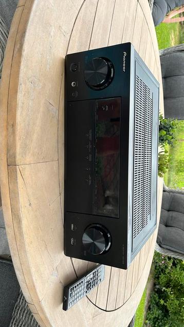 Pioneer VSX-529 5.2 reciever beschikbaar voor biedingen