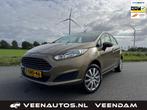Ford Fiesta 1.0 Style Airco Cruise 5 Deurs Trekhaak NAP, Auto's, Ford, Voorwielaandrijving, Euro 5, Gebruikt, 525 kg
