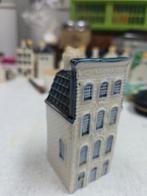 Delfts Blauw Grachtenpand huisje KLM, Ophalen of Verzenden, Gebruikt, 21 t/m 40