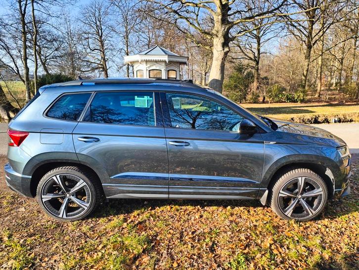Skoda Karoq 1.5 TSI ACT Greentech 150pk 2020 Grijs, Auto's, Skoda, Particulier, Karoq, ABS, Achteruitrijcamera, Adaptieve lichten