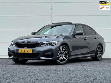 BMW 3-serie 320i High Exe Org NL M-Sport Pano HK 360 Camera  beschikbaar voor biedingen