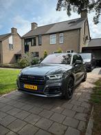 Audi Q5 55 Tfsi e Quattro 367pk S Tronic 2020 Grijs, Auto's, Audi, 2005 kg, 1750 kg, Zwart, 4 cilinders