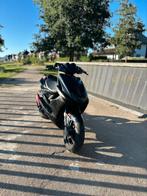 Yamaha aerox, Fietsen en Brommers, Ophalen, Zo goed als nieuw, Aerox