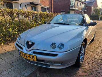 Alfa Romeo Spider 2.0 Twin Spark 16V 1997 Grijs, nwe apk!!!! beschikbaar voor biedingen