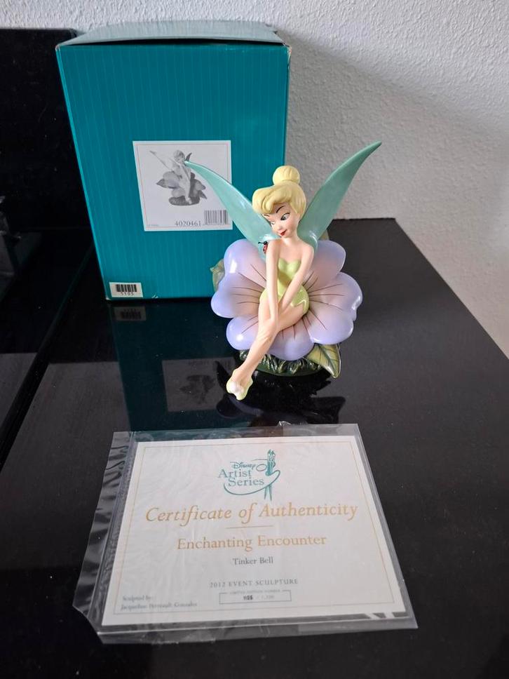 Disney wdcc tinkerbell op bloem, Verzamelen, Disney, Zo goed als nieuw, Beeldje of Figuurtje, Mickey Mouse, Ophalen